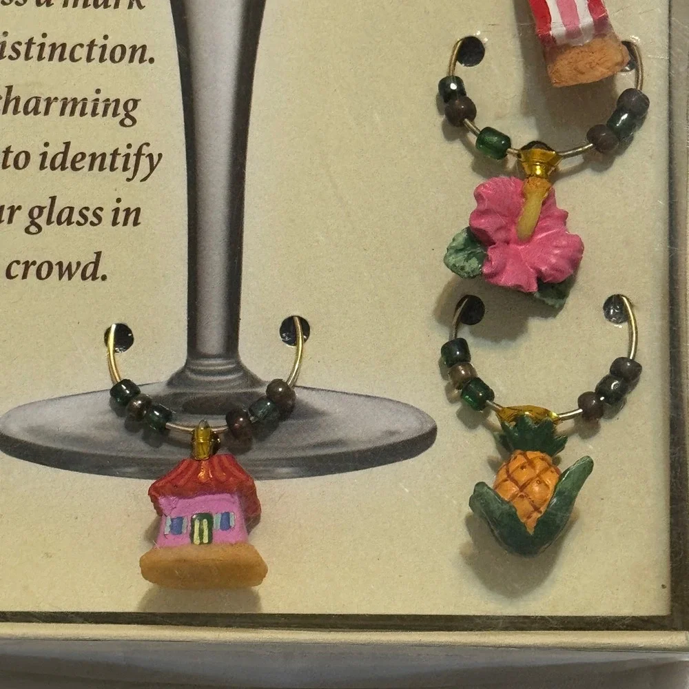 Boston Warehouse Calypso Wine Markers Set of 6 Tropical Beach Charms 83089 New